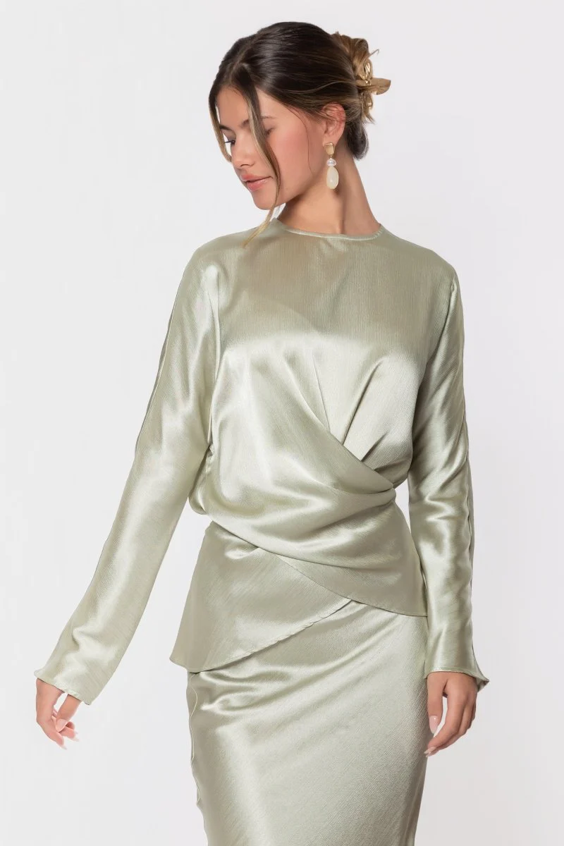Long Sleeve Tops